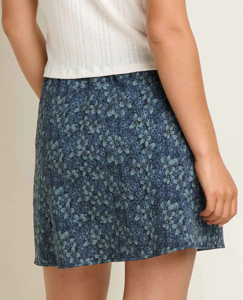 Toad and Co. Women's Sunkissed Weekend Skort in Ink Print-3
