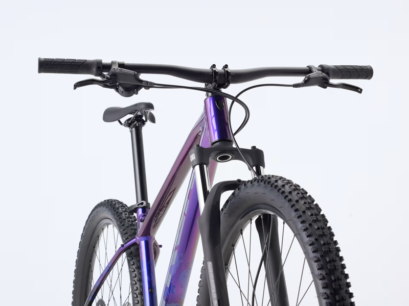 Trek Marlin 4 Gen 3 in Purple Flip to Trek Black Fade-3