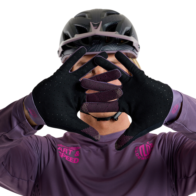Troy Lee Designs Ace 2.0 MTB Gloves in Radioscape Deep Purple-3