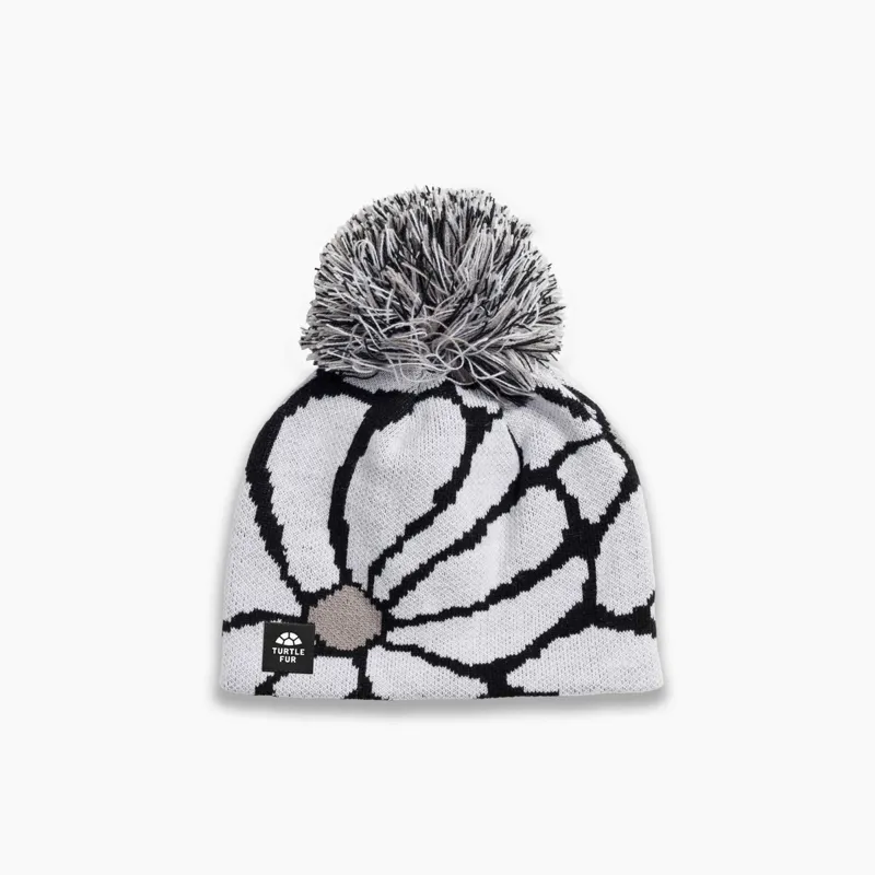Turtle Fur Bloom Bloom Pom Beanie in Black