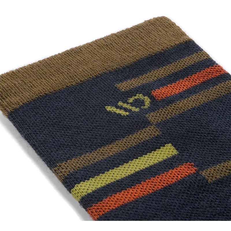 Wide Open Crossroad Crew Midweight Cushion Socks in Navy-1