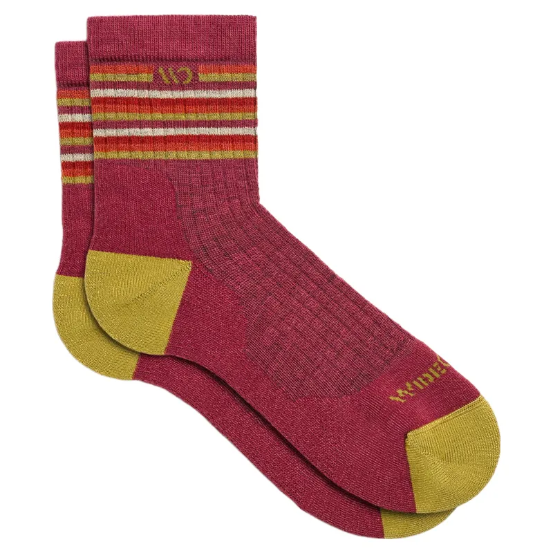 Wide Open Women's Multi Stripe Micro Crew Socks in Cranberry