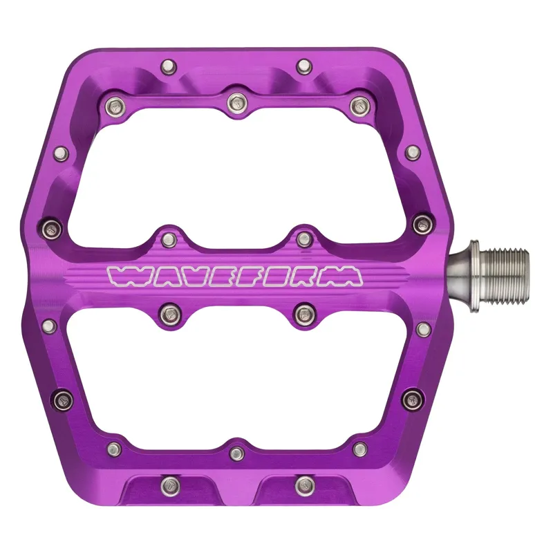 Wolf Tooth Waveform Aluminum Pedals in Ultaviolet Purple